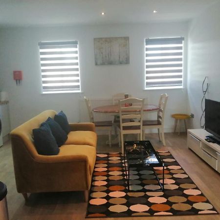 Apartment No 8 - Stay In Style In The Heart Of The Cathedral City. Truro Exteriör bild