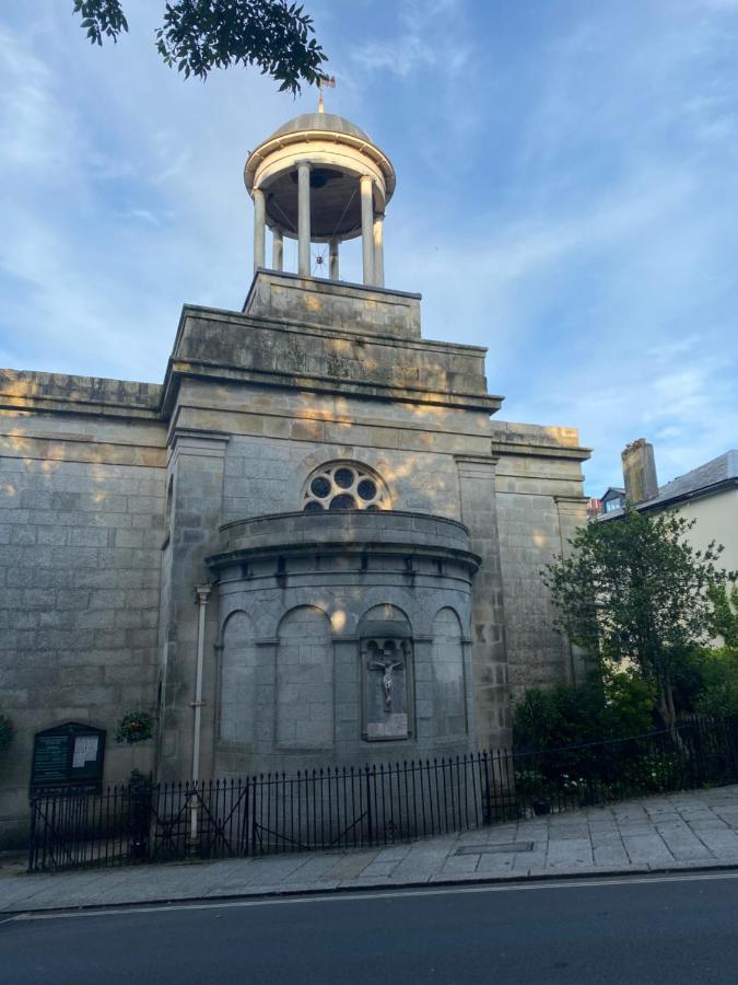 Apartment No 8 - Stay In Style In The Heart Of The Cathedral City. Truro Exteriör bild
