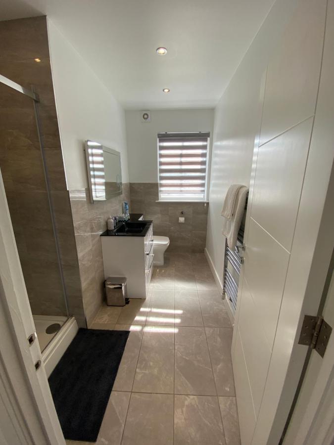 Apartment No 8 - Stay In Style In The Heart Of The Cathedral City. Truro Exteriör bild